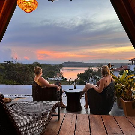 Sundown Lake Hotel & Spa Habarana Eksteriør billede